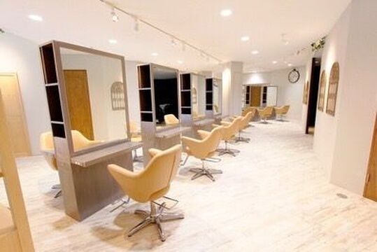 【瑞光四丁目】業務委託が初めての方もOK！無理なかけもち無しで、マンツーマンで入客可能。トータルビューティーサロン「Cuore hair 上新庄店（クオレヘアーカミシンジョウテン）」からスタイリスト（美容師）の求人☆★