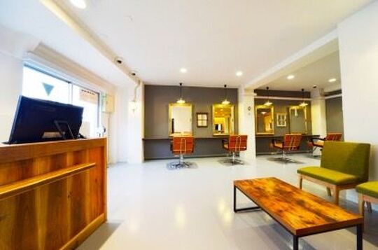 【倉敷駅】続々出店中！いま勢いのあるサロンで働きましょう！≪フリー40〜50％／指名50〜60％還元≫月30万円も狙える！週休2日も選べてプライベートも重視できる「freedom aletta（フリーダムアレッタ）」からスタイリスト（美容師）の求人☆★