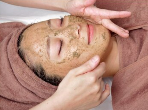 【恵比寿】≪ノルマなし！・客層20代メイン・営業時間内研修≫完全個室で施術できる！日本でも珍しい最新マシンの取り扱いで大人気！「salon vary 広尾（サロンヴェアリーヒロオ）」からエステティシャンの求人☆☆