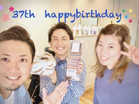 【富雄】≪社会保険完備≫≪月8日休み≫スタッフの意見に耳を傾け、働きやすい環境が整っております！！続々と店舗を展開する成長著しい人気サロン！安心して働ける待遇面を整えております「cheer HAIRRELAXATION 富雄店（チアーヘアリラクゼーショントミオテン）」からスタイリスト（美容師）の求人☆★☆