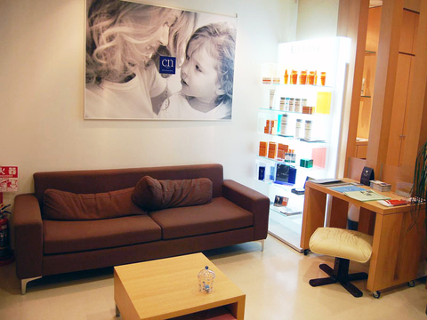 【有松】◆最短1年でスタイリストデビュー可能・社会保険完備◆希望者は着付けやメイク、マツエクやネイルも学べるトータルビューティーサロン！スタッフさんの幸せを第一に考え、ライフイベントにより希望が変わっても活躍し続けられる環境を整えています！「cn nakao イオン有松店（シーエヌナカオイオンアリマツテン）」からアシスタント（美容師）の求人☆★