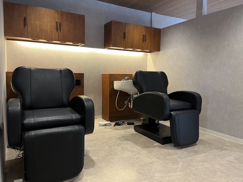 【麻生】≪最短2年でデビュー可能≫≪営業時間内レッスンOK≫≪土日祝休みOK≫各々のペースに合わせたレッスン体制でデビューまでサポート！仕事とのオンオフをつけながら働ける環境です！「ala sapporo asabu（アラサッポロアサブ）」からアシスタント（美容師）の求人☆★