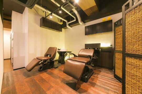 【博多駅】アクセス抜群のシェアサロン！！顧客様をお持ちの方にオススメです！！完全自由出勤で自分の時間も大切にできるヘアサロン「hair make mahora（ヘアーメイクマホラ）」からスタイリスト（美容師）の求人☆★☆