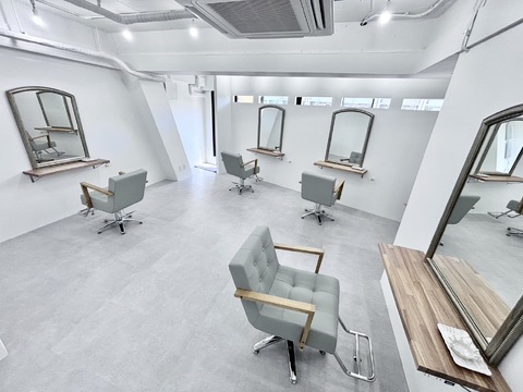 【蒲田】≪賞与あり≫≪完全週休2日制≫≪日曜休みあり≫≪冬期休暇あり≫≪スタイリスト歩合あり≫≪20時までに退勤可能≫歩合をはじめとしたインセンティブがあり、頑張った分をしっかり還元してくれる環境です。「RN2蒲田（ルルンカマタ）」よりスタイリストの求人★☆