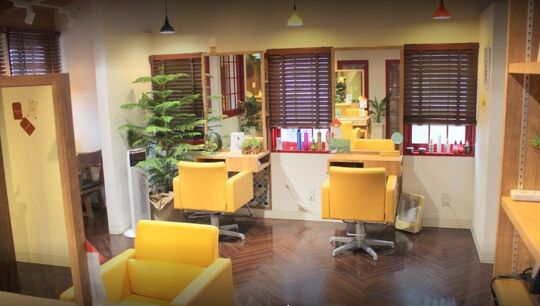 【赤間】≪第3日曜日お休み≫≪平均退勤時間19:00≫小規模×少人数制でお客様を大切にしたい方にピッタリ♪温かい雰囲気でトリートメントが人気のヘアサロン「iara（イアラ）」からスタイリスト（美容師）の求人☆★☆