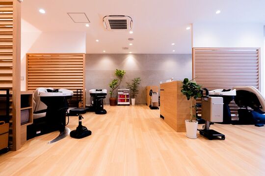 【柏たなか】≪産休育休実績あり≫≪社会保険完備≫≪完全週休2日制≫働きやすさ重視！プライベートと両立しながら働けます！「IDEA 柏たなか店（イデアカシワタナカテン）」からアシスタント（美容師）の求人★☆