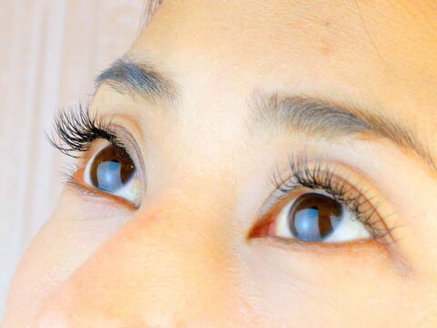 【都島】≪実働8時間≫メリハリ付けて働ける！地域密着型アットホームサロン！可愛い店内でお客様と素敵な時間を過ごせる！「Nail 1 wang（ネイルワン）」からアイリスト（アイデザイナー・まつ毛エクステ）の求人★☆★