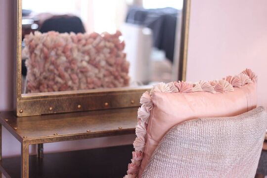 【深江橋】≪月8〜10日休み≫≪社会保険完備≫≪空き時間レッスン可能≫美容師とアイリストを兼任可能！入客チャンスあり！「RELAXATION SPA & HAIR SALON　n.深江橋（リラクゼーションスパアンドヘアサロンエヌドットフカエバシ）」からスタイリスト（美容師）の求人☆★