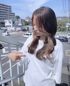 【南福岡】≪完全週休2日制・手荒れに優しいシャンプー使用・高単価≫プライベートも充実できる環境です！！少人数制のためお客様と向き合った施術ができるヘアサロン「sui hair salon（スイヘアーサロン）」からスタイリスト（美容師）の求人★☆