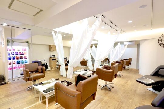 【西院】≪オープニングサロン募集≫≪髪質改善専門店≫≪完全自由出勤≫自分のライフスタイルに合わせて働ける。仕事もプライベートも充実できるサロン！「hair salon mimi（ヘアサロンミミ）」スタイリスト（美容師）の求人☆★