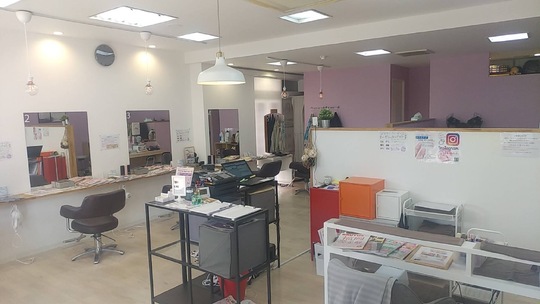 【八幡】≪社保完備・残業ノルマ一切無し・10連休取得可能≫スタイリスト平均月給30万円ほど！前職の経験を考慮した高月給スタート可能！！自分に合った働き方が選べます！！今までの美容師歴が給料に反映され高収入！残業なし！ワークライフバランスを大切にしている「ショートプリュ 祇園店（ショートプリュギオンテン）」からスタイリスト（美容師）の求人★☆