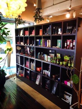 【けやき通り】☆社会保険完備☆毎月多くのお客様が来店されるので入客チャンスアリ！！トリートメントが充実し、髪・体・環境にも優しいワンランク上のサービスを提供する「Des.Art（デザート）」からスタイリスト（美容師）の求人☆★