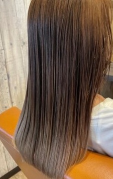 【藤崎駅】≪入客チャンスあり・完全週休二日制≫再現性の高いカット技術が自慢！豊富な知識でお客様の満足度を高める技術がありヘッドスパ・ヘアケアに力を入れている地域密着型ヘアサロン「ist 2nd（イストセカンド）」からアシスタント（美容師）の求人☆★