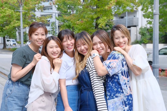 【新百合ヶ丘】≪未経験・新卒生OK≫≪早番固定≫≪完全週休2日制≫≪土日休み月4回までOK≫≪社会保険完備≫≪実働8時間・20時までに退勤可能≫全席個室のアイラッシュサロン！女性が安心して長く働ける環境です「Octave eyelash&eyebrow（オクターブ アイラッシュアンドアイブロウ）」からアイリスト（まつげエクステ・まつげパーマ・アイブロウ）の求人☆☆