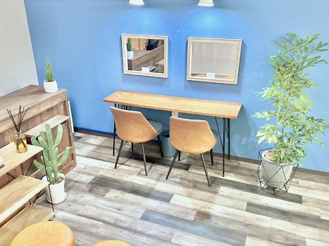 【梅田】≪正社員・業務委託から選択OK≫≪髪色ネイル自由≫≪研修中もお給料発生≫日程調整はシフト提出後も柔軟に対応！パーテーション区切られた半個室空間でリラックスして入客できます！「tty Nail&Eyelash（ティーネイルアンドアイラッシュ）」からアイリスト（まつげエクステ・まつげパーマ・アイブロウ）の求人☆☆