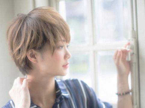 【出来島】≪社会保険完備≫仕事とプライベートとでメリハリをつけて働くことが可能！レッスンをしても平均21:30退社！アットホームなトータルビューティーサロン「HAIR PRODUCE flux（ヘアープロデュースフラックス）」からアシスタント（美容師）の求人☆★☆