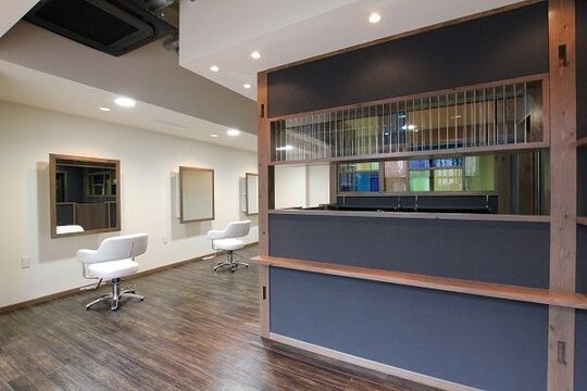 【今里】≪完全週休二日制≫出勤スタッフ以上予約はとらないので、じっくりとお客様と関わって行けますよ！丁寧な接客、施術で人気の髪質改善サロン「Maru hair design（マルヘアーデザイン）」からスタイリスト（美容師）の求人☆★