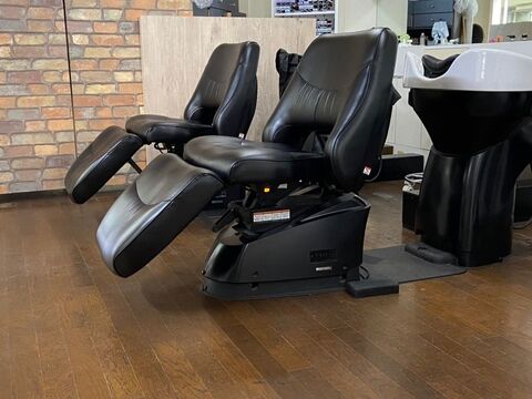 【河内長野駅】≪社会保険完備≫ご指名をいただける、信頼されるスタイリストに！！入客チャンスもあるので、実績を積んで成長していきましょう！パート・アルバイトも同時募集中☆「C-HOUSE（シーハウス）」からスタイリスト・Jr.スタイリスト（美容師）の求人☆☆