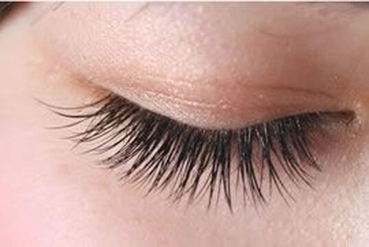 【学研奈良登美ヶ丘】≪社会保険完備≫ ≪人間関係抜群≫スタッフをとても大切にしてくれる人気美容室！皆が仲良しで働きやすさもバッチリ！長〜く活躍できるサロンです！「Champ 登美ヶ丘店（チャンプ トミガオカテン）」からアイリスト（まつげエクステ・まつげパーマ・アイブロウ）の求人★☆★