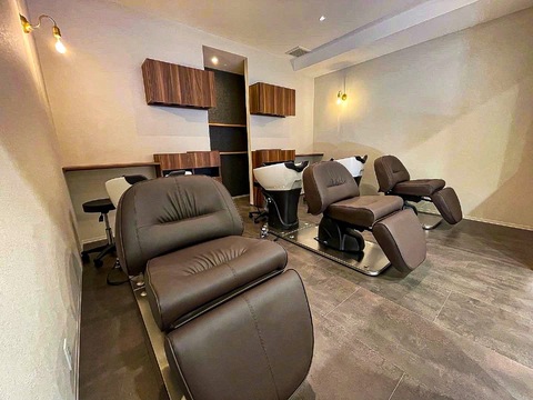 【宇多津】≪社会保険完備≫≪月8日休み・土日休み月1回までOK≫≪ママさんの応募歓迎≫通いやすい価格で、お客様のリピート率が高いサロン！「blanco Elua宇多津店（ブランコエルアウタヅテン）」からスタイリスト（美容師）の求人★☆