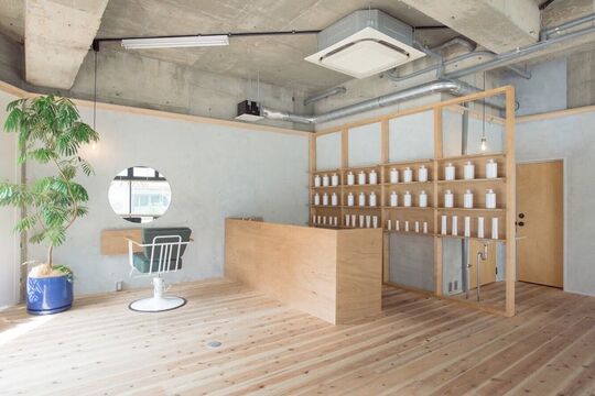 【西代】≪実務経験1年で月給25万円！≫≪社会保険加入OK≫≪ボーナスあり≫≪日曜休みOK！≫融通を利かせて働ける環境の地域密着サロン！開業サポートがしっかりしているので独立志望の方はココ！！老人ホームなどの訪問美容のノウハウも学べて訪問美容師を目指す方もお気軽にどうぞ！着付けやウエディングフォトも身に付きます「VIVOA（ヴィヴォア）」からスタイリスト（美容師）の求人☆☆