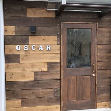 【蛸地蔵】≪月給21万円～≫≪最短1年半デビュー≫≪未経験・通信生・新卒生OK≫営業中レッスンOK！希望シフト制でライフスタイルに合わせた働き方が出来る！「hair salon Oscar（ヘアーサロンオスカー）」からアシスタント（美容師）の求人☆★☆