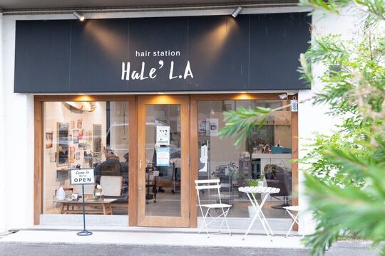 【南草津】≪完全週休二日制≫≪実働8時間≫≪社会保険完備≫堅苦しくない自由な社風が魅力的！レッスンは個人のペースで行えますよ。メンズにも強くなれちゃうトレンドサロン「Hair station HaLe’LA（ヘアステーションハレラ）」からアシスタント（美容師）の求人☆★