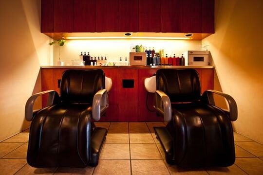 【上桂】≪社会保険完備≫≪完全週休2日制！≫≪20時で退勤可能≫≪住宅手当あり≫地域の方に人気のオシャレなサロン！働きやすい環境で、プライベートも充実できますよ！「hair snip（ヘアースニップ）」からアシスタント（美容師）の求人☆★☆