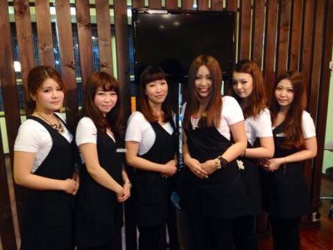 【京橋】《未経験OK♪社保完備♪駅直結》アットホームなStar Lash（スターラッシュ)! 徹底した安全管理と高い技術力で人気のサロンよりアイデザイナーを募集します!!アイリスト（アイデザイナー・まつげエクステ）の求人です!!