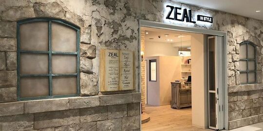 【和歌山市駅】≪日曜休みあり≫≪社会保険完備≫何より“スタッフ”を大切に、一人ひとりの夢を全力でサポートしてくれる環境です！人気の美容室「ZEAL IN STYLE（ジールインスタイル）」からアシスタント（美容師）の求人☆★☆