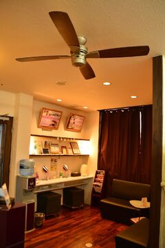 【堺東】≪完全週休2日≫≪有給休暇あり≫≪社会保険完備≫経験者のパート募集中です！教育体制に強みがあります！しっかりした技術を身につけて、たくさんのお客さんに支持されたい。そんなかたにピッタリ！「ミニョンアイラッシュデザインサロン 堺東店（ミニョンアイラッシュデザインサロンサカイヒガシテン）」からアイリスト（アイデザイナー・まつげエクステ）の求人☆☆