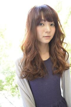 【国体通り】モデルやタレントさんも来店される実力派サロン！！オーナーさんから直接技術を学べるのでドンドン成長出来る環境です♪少人数制ヘアサロン「twice（トゥワイス）」からアシスタント（美容師）の求人☆★