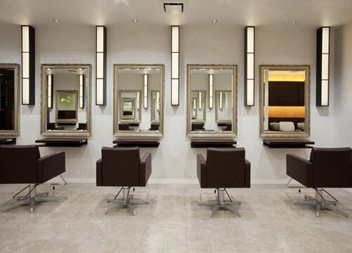 【麹町】＜完全週休2日制＞＜社会保険完備＞などの抜群の待遇を整え、全国に展開するTAYAグループ☆入客チャンスが多く月給30万円以上の高収入も狙えます！プライベートもしっかりとれる♪TAYA 麹町店（タヤコウジマチテン）からスタイリスト（美容師）の求人☆★