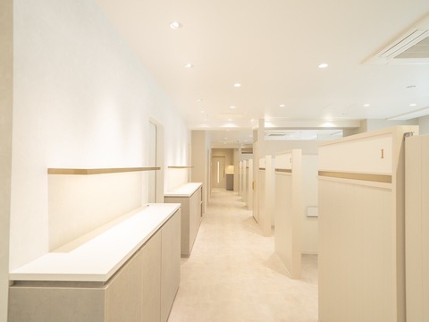 【銀座】≪ボーナスあり≫≪未経験歓迎≫≪指名料全額バック≫≪数多くのコンテストの受賞歴あり≫勤続率の高いアットホームサロン！スタッフさんが長く働ける柔軟な勤務体制を整えています！「May Fairy（メイフェアリー）」からアイリスト（まつげエクステ・まつげパーマ）の求人☆☆