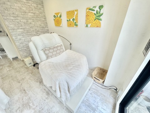 【岡場】≪社会保険完備≫≪完全週休2日≫≪毎週土日休み可≫≪営業時間18時迄≫働きやすい環境でプライベートも充実！しっかりした技術を身につけたい方にオススメ！女性が働きやすい環境の「Le.couer（ルクール）」からアイリスト（アイデザイナー・まつ毛エクステ）の求人☆☆