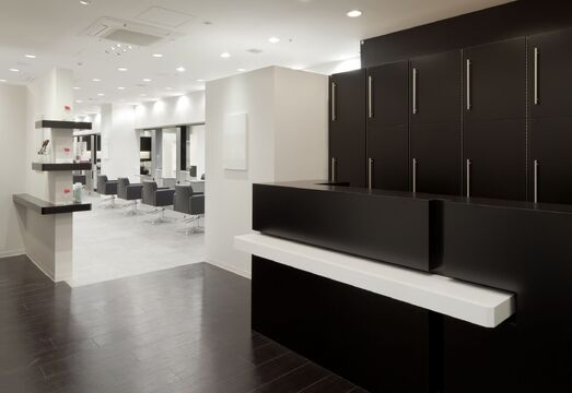 【中野】＜完全週休2日制＞＜社会保険完備＞抜群の待遇を擁する全国に展開するTAYAグループ☆入客チャンス〇月給30万円以上も可能♪TAYA 中野マルイ店（タヤ ナカノマルイテン）からスタイリスト（美容師）の求人☆★