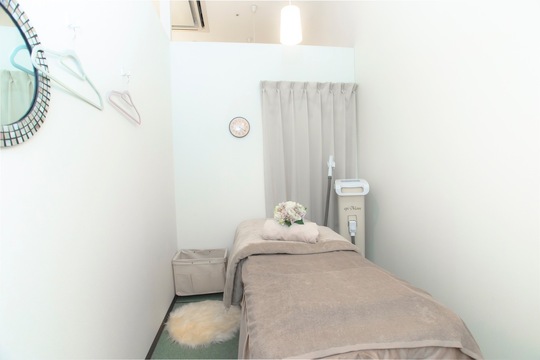 【兵庫駅】≪社会保険完備≫≪週2日～勤務OK≫≪ダブルワークOK≫≪実働8時間≫≪土日休み月4回OK≫自分のペースで働きたい方にオススメ！「アイラッシュサロン Rily（アイラッシュサロンリリー）」からアイリスト（まつげエクステ・まつげパーマ・アイブロウ）の求人☆☆