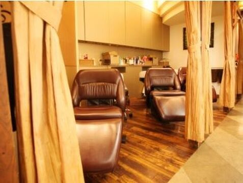 【中村橋】≪社会保険完備≫≪月7,8日休み！≫≪入客チャンスあり！≫働きやすい環境が整った働きやすい会社です！スタッフ同士仲が良い“草流 中村橋店（ソウリュウナカムラバシテン）”からスタイリスト（美容師）の求人☆★