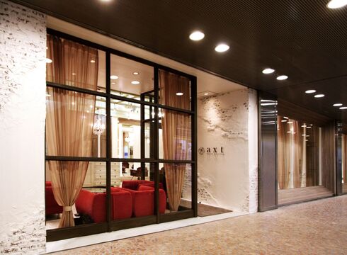 【西宮北口】来客数が多く入客チャンス大♪社保完備で安心勤務！有給休暇あり♪コミュニケーションを大事にし長く働けるサロン♪“axt 西宮北口本店 (アクストニシノミヤキタグチホンテン)”からスタイリスト(美容師)の求人☆★