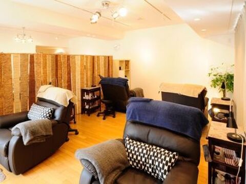 【南船場】積極採用中★≪社会保険完備・月8日休み≫アイリスト歴9年のスタッフさん在籍中の実力派サロン☆”Beauty eyelash salon Lian（ビューティーアイラッシュサロン リアン）”からアイリスト（アイデザイナー・まつ毛エクステ）の求人☆