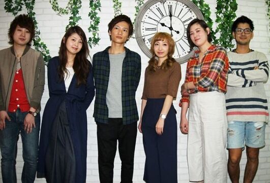 【北堀江】≪社会保険完備≫≪月給23万円以上≫チームワークの相乗効果で丁寧かつスピードも大切にした質の高いサービスを提供！本格的な撮影もあり！駅近の隠れ家サロン「quoit(クオート)」からスタイリスト（美容師）の求人☆★