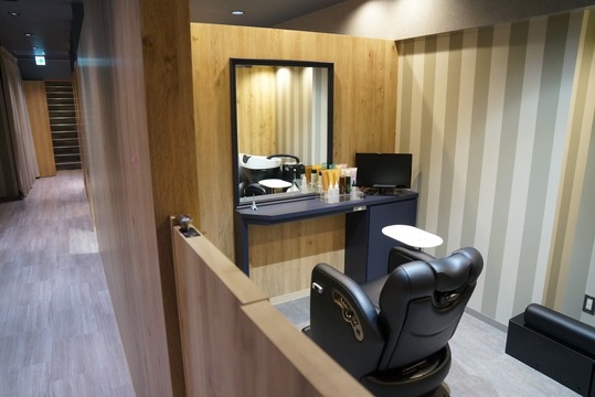 【福島駅】≪完全週休2日制・日曜日休み≫≪実働8時間≫≪社会保険完備≫≪時短社員やパート制度もあり≫全席個室でのエイジングケアや髪質改善が大人気！マンツーマン制での高単価サロン！「kamiken.paseo（カミケンパセオ）」からスタイリスト（美容師）の求人☆★☆