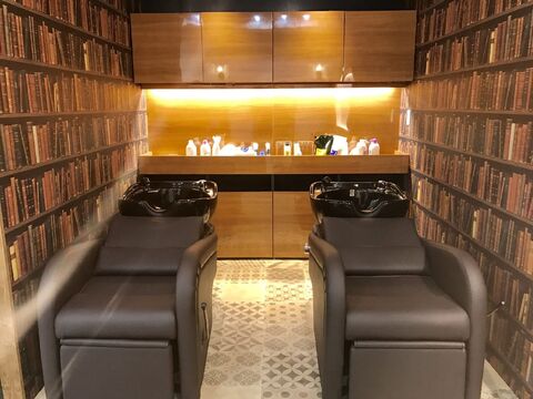 【布施】■フリー売上40％還元／指名売上45〜55％還元■フルタイムで30万円以上の月収はもちろん！週1日〜の勤務・土日のお休み・時短勤務など相談可能で、プライベートも重視できちゃう♪委託サロンの経験がない方でも働きやすいAngelica 布施店（アンジェリカフセテン）からスタイリスト（美容師）の求人★☆