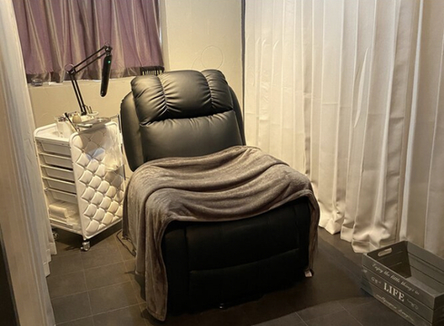 【香里園】≪月8,9日休み≫≪公休を土日に取得可能≫業務委託、正社員、パートの3つの働き方を選べる！技術のスキルアップをしたい方も必見！仕事とプライベートどちらも充実させたい方にもおすすめ◎「veretta.cacil Eyelash（ベレッタカシルアイラッシュ）」からアイリスト（アイデザイナー・まつげエクステ）の求人☆☆