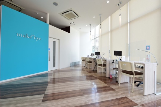 【延岡駅】≪完全週休二日制・社会保険完備・実働8時間≫抜群の待遇としっかりとした教育体制が整っているため未経験の方でも安心してお仕事ができます！幅広い年代のお客様から愛されるアイラッシュサロン「make eye ココレッタ延岡店（メイクアイココレッタノベオカテン）」からアイリスト（まつげエクステ・まつげパーマ・アイブロウ）の求人☆☆