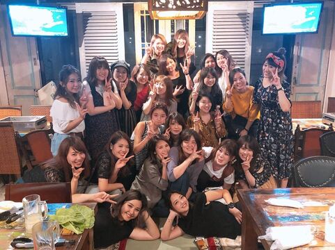 【烏丸】レア求人★完全週休2日・土日固定休み！月給22〜25万円★社保兼備★アイラッシュ講師補助のお仕事 講師としても活躍できるチャンス！全国各地のアイラッシュを学びたいと思っている方のお手伝いをしませんか ♪”EYE STUDIO（アイスタジオ）”アイリスト（アイデザイナー・まつ毛エクステ）の求人★★