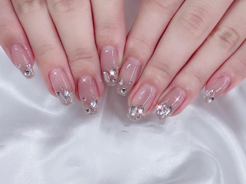 【表参道】≪働き方自由！≫上品なデザインが人気のプライベートサロン「Msis 表参道店（エムシスオモテサンドウテン）」からネイリスト（ネイル）の求人★☆★