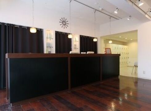 【八戸ノ里】入客チャンスもバッチリ！週休2日でプライベート重視もOK！フリー45%・指名55%の還元でしっかり稼げます！「angle 八戸ノ里店（アングルヤエノサトテン））」からスタイリスト（美容師）の求人☆★