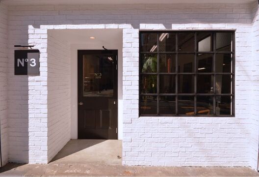 【溝の口】◆指名料全額還元・最低保障給あり・自由出勤制・土日休みOK◆エリアトップクラスの口コミ件数を誇り、新規・フリーのお客様多数ご来店。自分のライフスタイルに合わせて働くことが可能N°3 hair lounge 溝の口店（ナンバースリーヘアーラウンジミゾノクチテン）からスタイリスト（美容師）の求人☆★☆