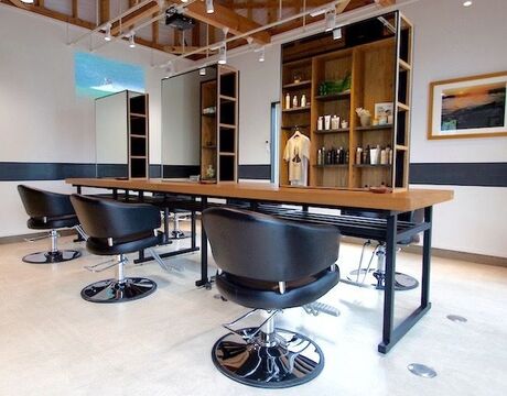 【上総一ノ宮】≪完全週休2日制≫≪客単価10000円以上！≫≪デザインカラーがウリ！≫≪社会保険完備≫挑戦し進化し続けられるサロンです！「F.PARADE seaside（エフパレードシーサイド）」からスタイリスト（美容師）の求人☆★